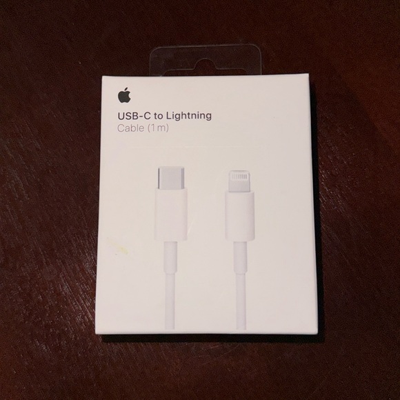 USB- C to Lightning Cable 1m New Apple charger wire cable new Apple product - Picture 1 of 6
